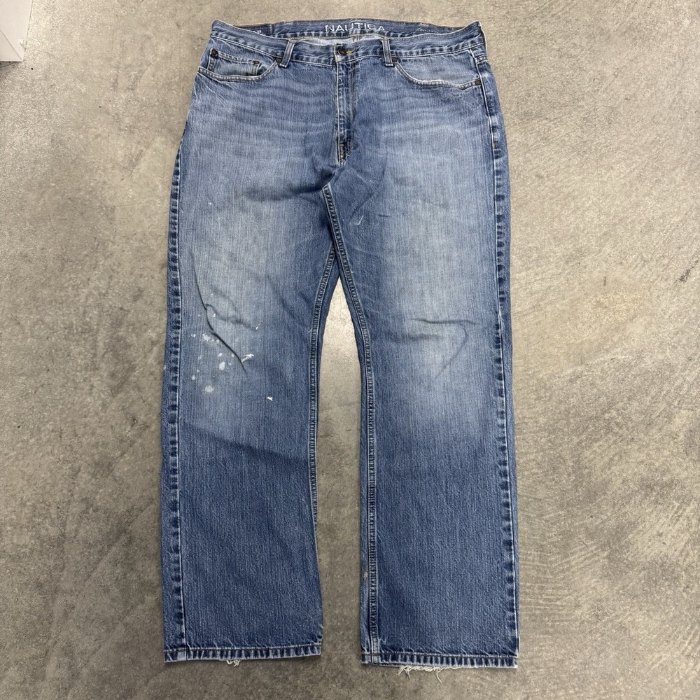 Men's Eddie Bauer Jeans Baggy Distressed Medium Wash Relaxed Fit 40x30